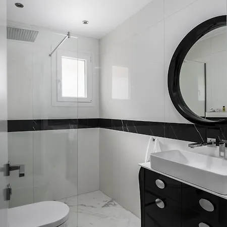 Villa Monte Leone By Konnect With Pool, Hot Tub, Spa Room & Stunning Seaview Pyrgi  Exterior photo