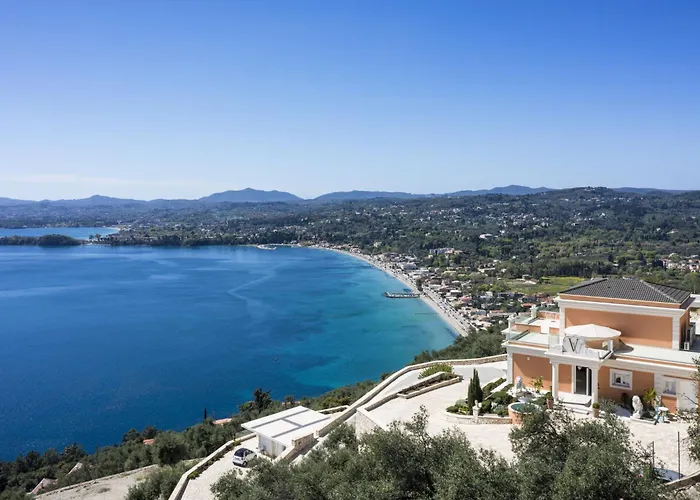 Villa Monte Leone By Konnect With Pool, Hot Tub, Spa Room & Stunning Seaview