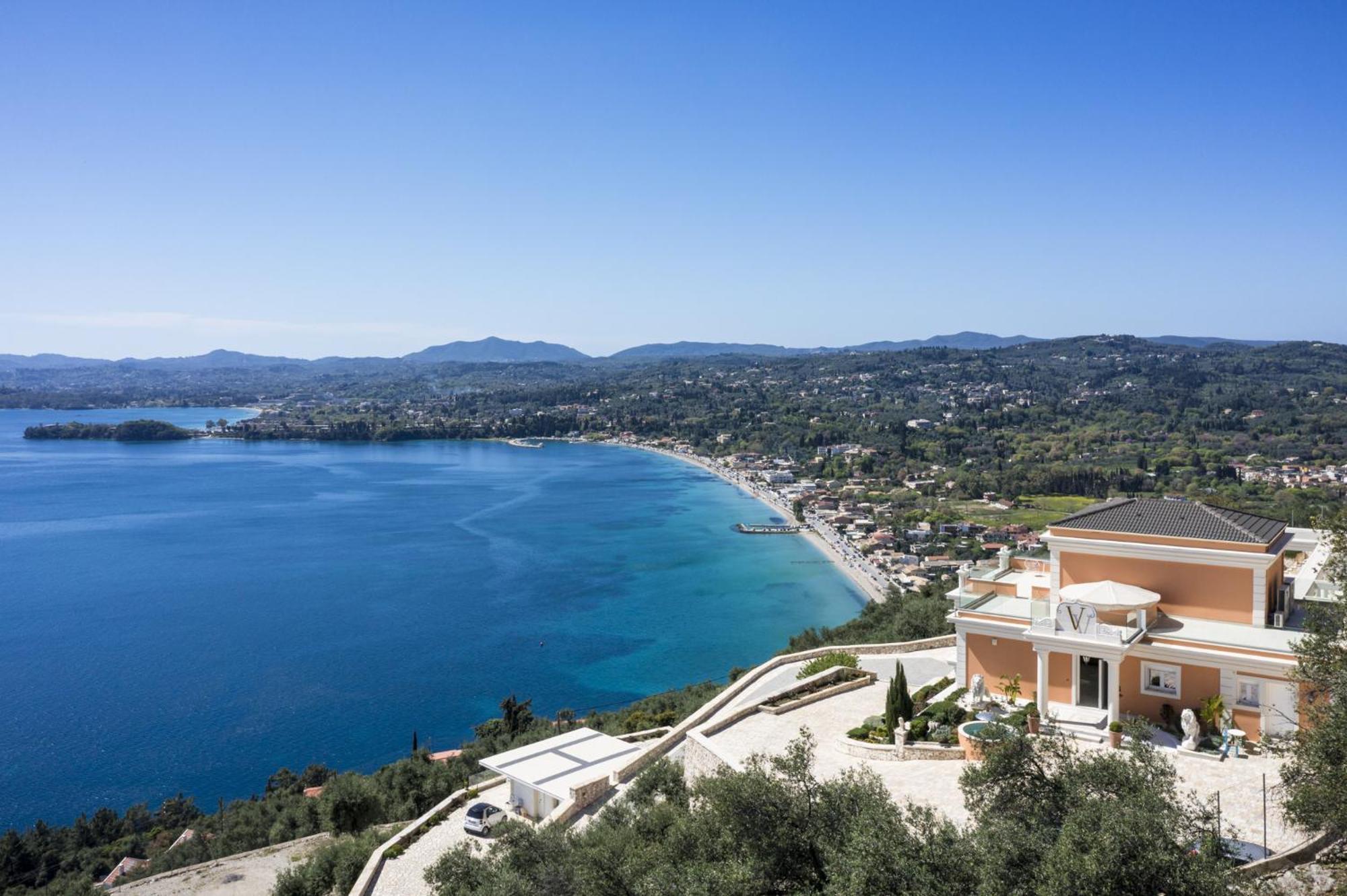 Monte Leone By Konnect With Pool, Hot Tub, & Stunning Seaview Villa Pyrgi (Corfu)